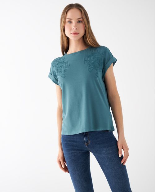 Camiseta con bordados decorativos para mujer
