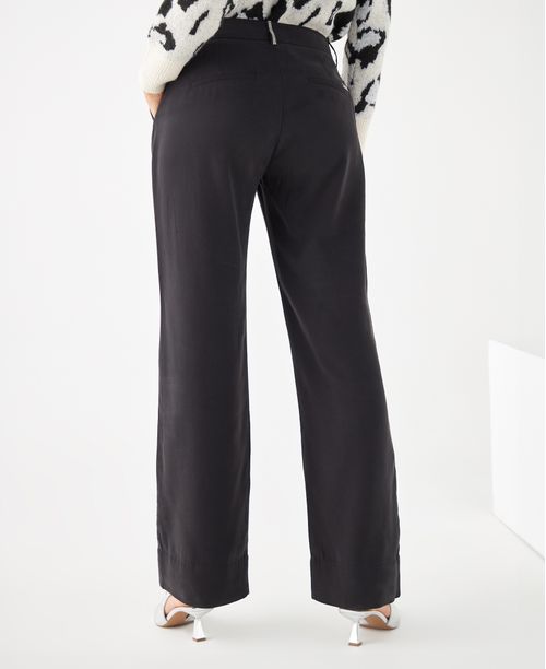 Pantalón con bolsillos decorativos para mujer