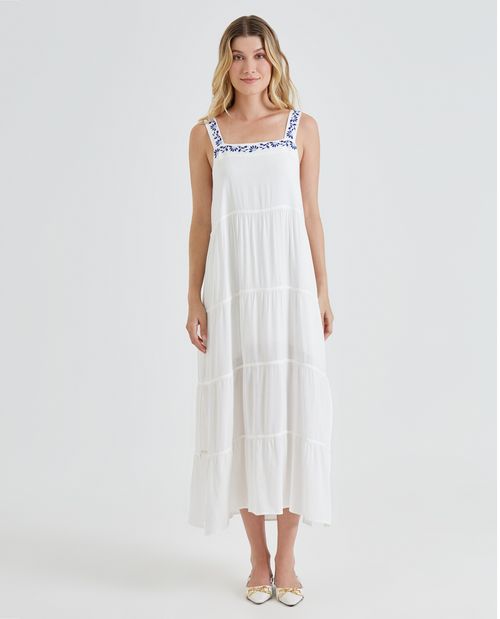 Vestido con detalles bordados para mujer