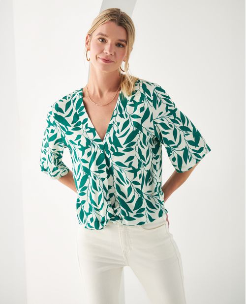 Camisa de tela fluida para mujer