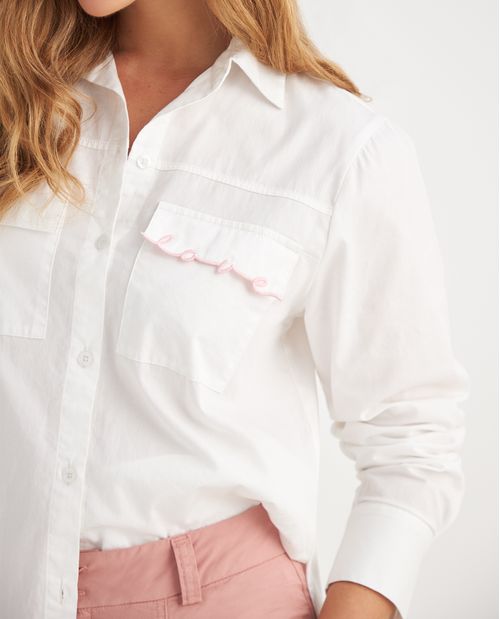 Camisa con bolsillos en frente para mujer