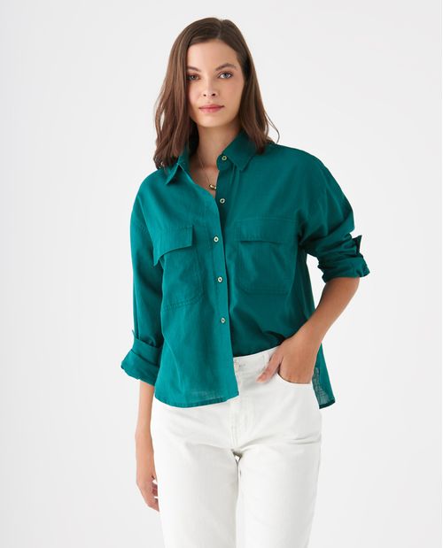 Camisa con bolsillos de tapa para mujer