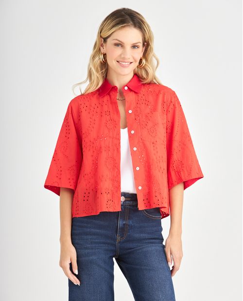 Camisa con flores desagujadas para mujer