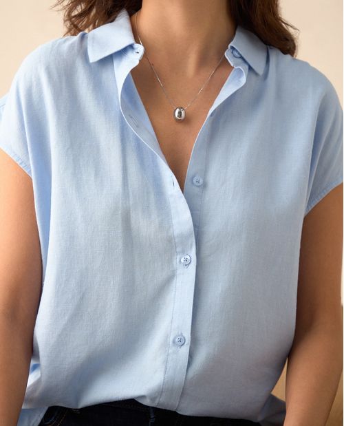 Camisa de botones manga sisa para mujer
