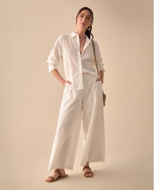 Pantalón en ojalillo para mujer