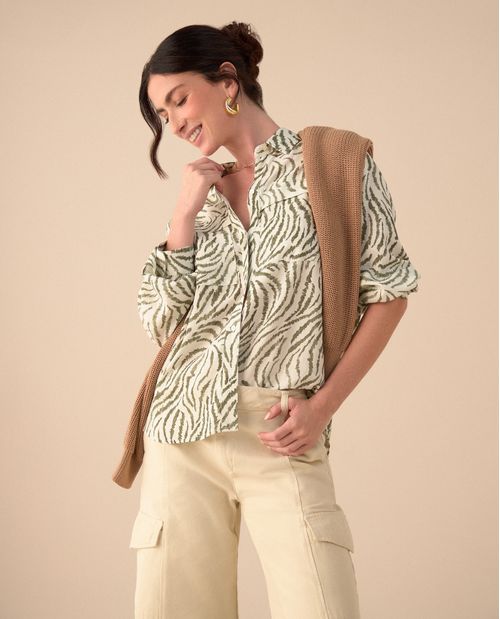 Camisa clásica estampada para mujer