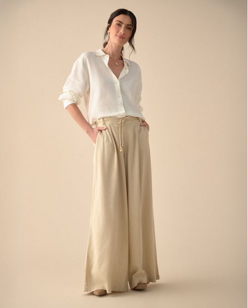 Pantalón con pretina elástica en posterior