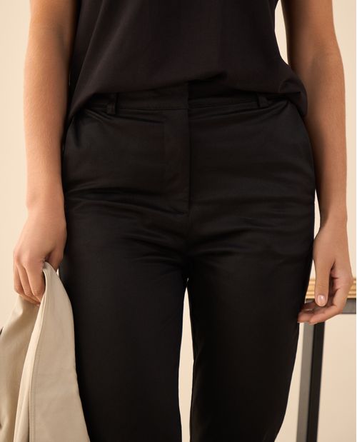 Pantalón tiro alto de bota ajustada para mujer