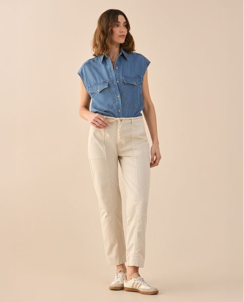 Pantalón con cordón ajustable para mujer
