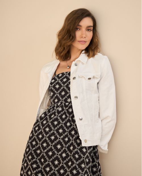 Chaqueta clásica con ajuste de botones para mujer