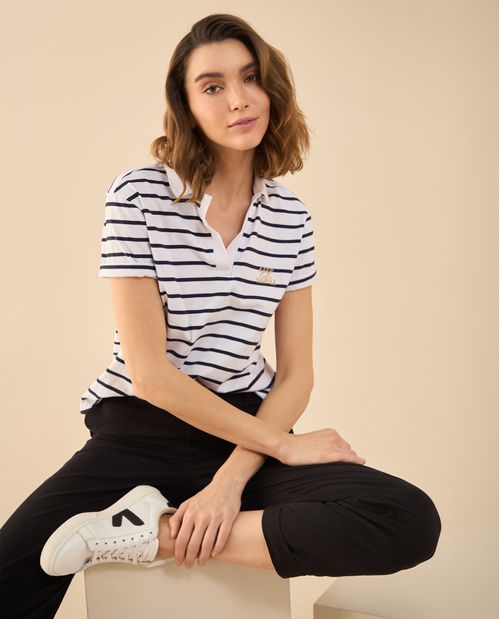 Camiseta con escote en V para mujer