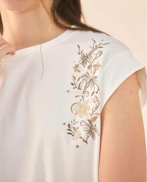 Camiseta con apliques en hombro derecho para mujer