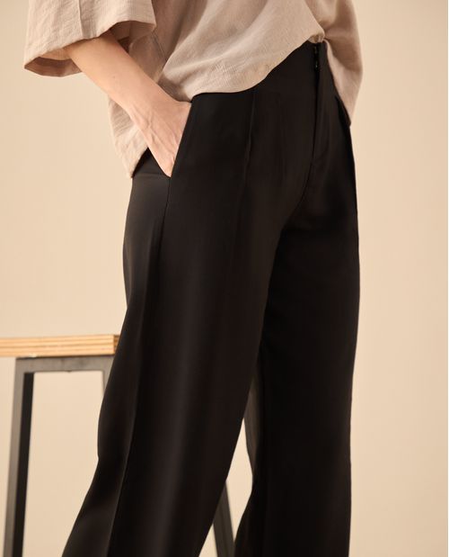 Pantalón de tono ultra oscuro para mujer