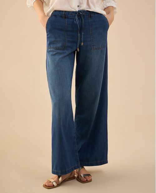 Jean tipo jogger tono oscuro para mujer