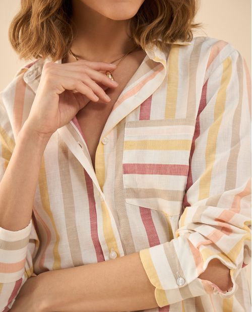 Camisa con diseño a rayas para mujer