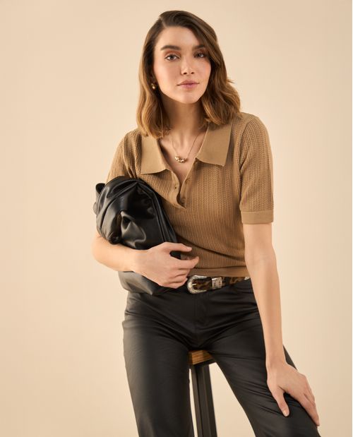 Camisa tejida tipo polo para mujer