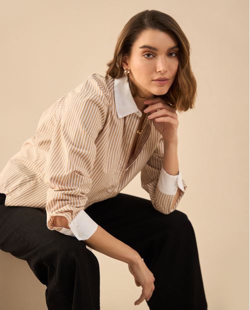 Camisa de largo asimétrico para mujer