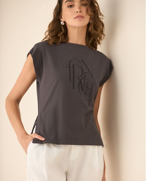 Camiseta manga sisa con letras estampadas al frente para mujer