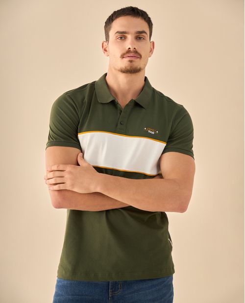 Polo con Detalles Dorados