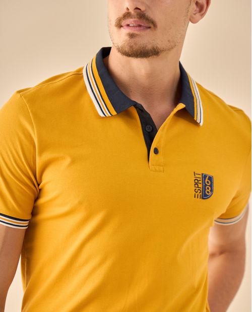 Polo con Ribetes