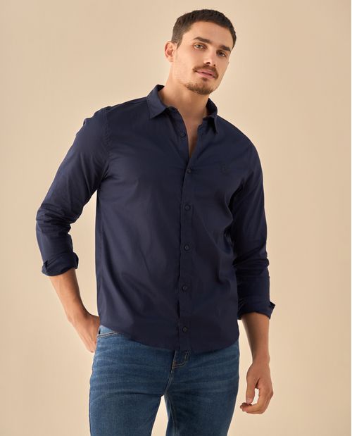 Camisa Clásica con Logo Bordado