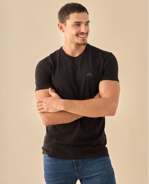 Camiseta con Logo Bordado Premium