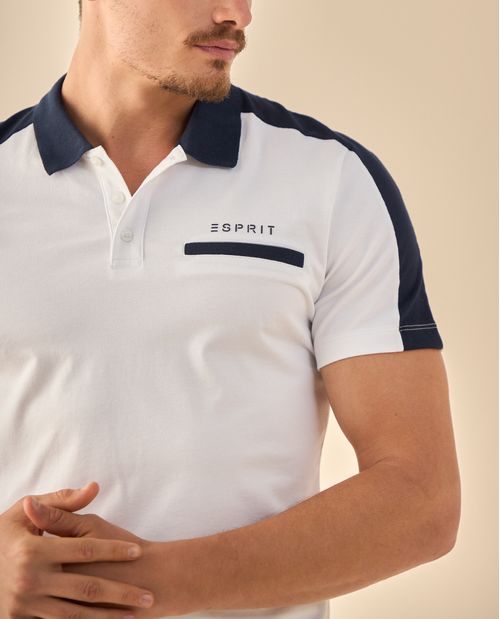 Polo Deportivo con Franjas Contrastantes