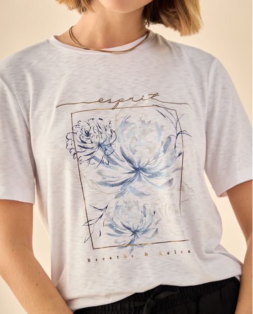 Camiseta Artística Breathe & Release