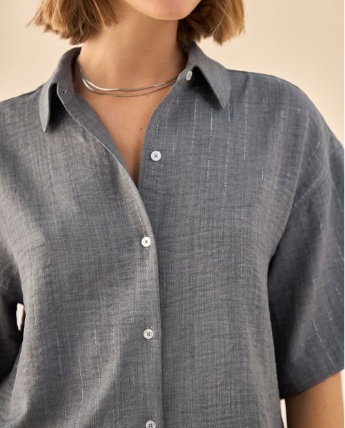 Camisa Cropped con Textura Jaspeada