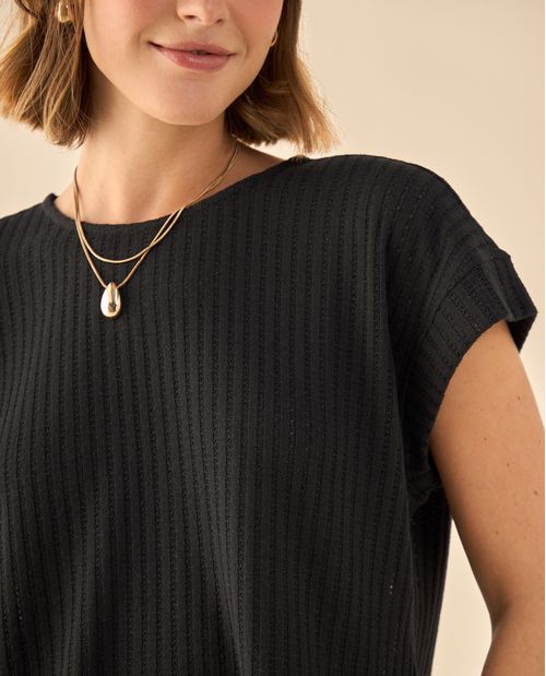 Camiseta con Textura Acanalada Premium