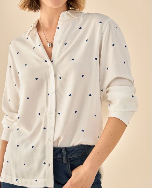 Camisa con Corazones