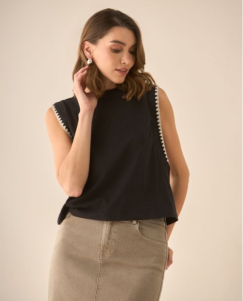 Camiseta manga sisa con apliques para mujer