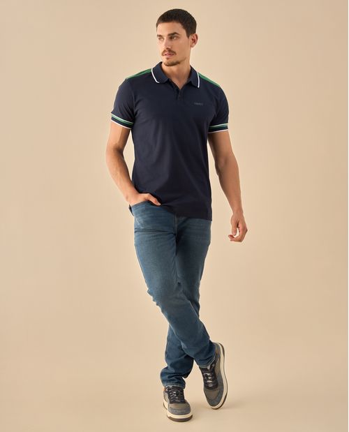 Jean Slim Fit con Costuras Contrastantes