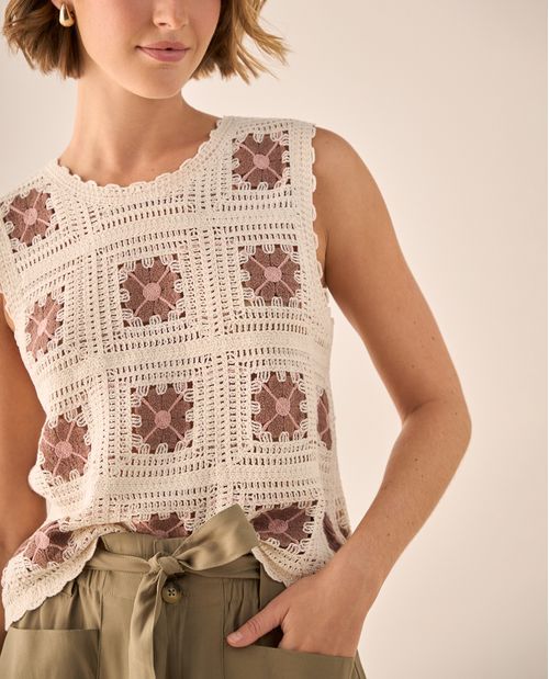 Camisa Crochet Artesanal con Cuadros Florales