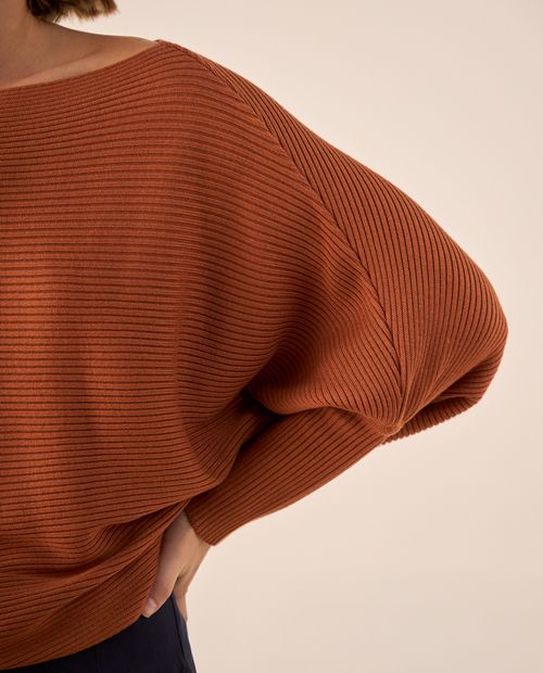 Suéter Tejido Acanalado