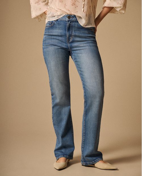 Jean Straight Azul Oscuro con Lavado Stone Wash