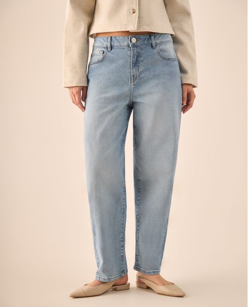 Jean Barrel Azul Claro con Tiro Alto