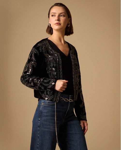Chaqueta Negra con Lentejuelas Doradas