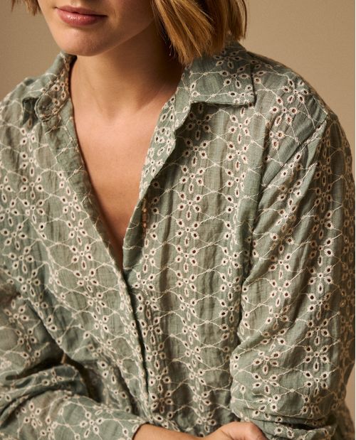 Camisa con Bordado Inglés Calado