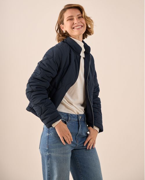 Chaqueta Acolchada Azul con Patrón Diamante