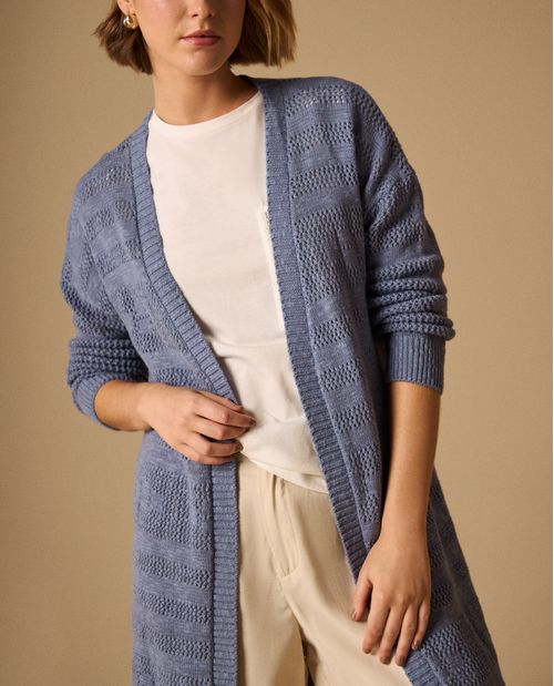 Cardigan Largo con Tejido Calado Geométrico