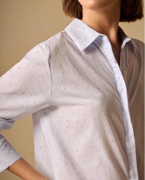 Camisa con Micro Puntos Negros