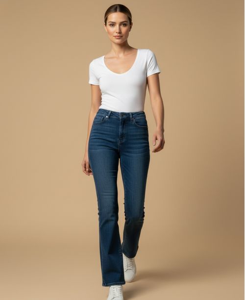 Jean bootcut tiro alto cinco bolsillos para mujer