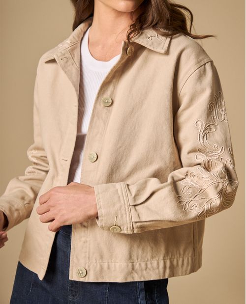 Chaqueta con bordados ornamentales en mangas para mujer