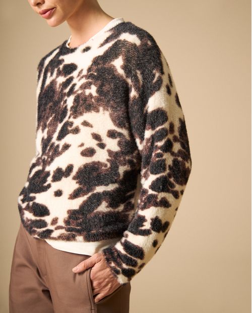 Suéter tejido con estampado animal print para mujer