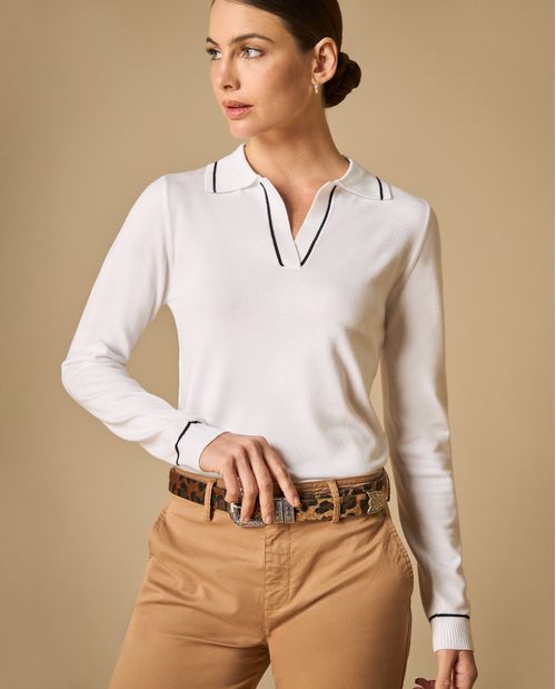 Camiseta manga larga con cuello polo y ribetes contrastantes para mujer