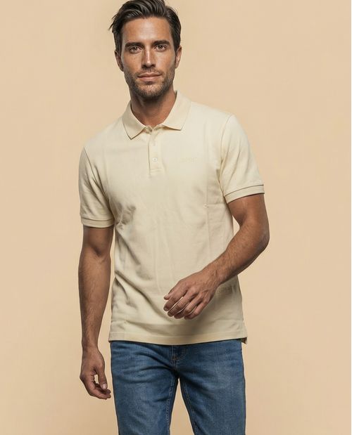Polo manga corta con cuello camisero y ribete contrastante para hombre