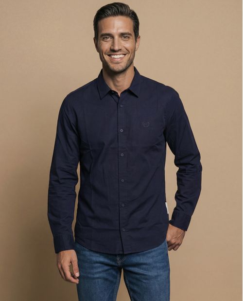 Camisa slim fit manga larga con bordado de laurel para hombre