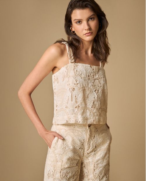 Camisa manga sisa bordada.