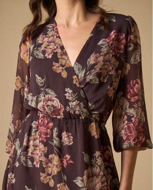 Vestido cruzado manga tres cuartos con estampado floral